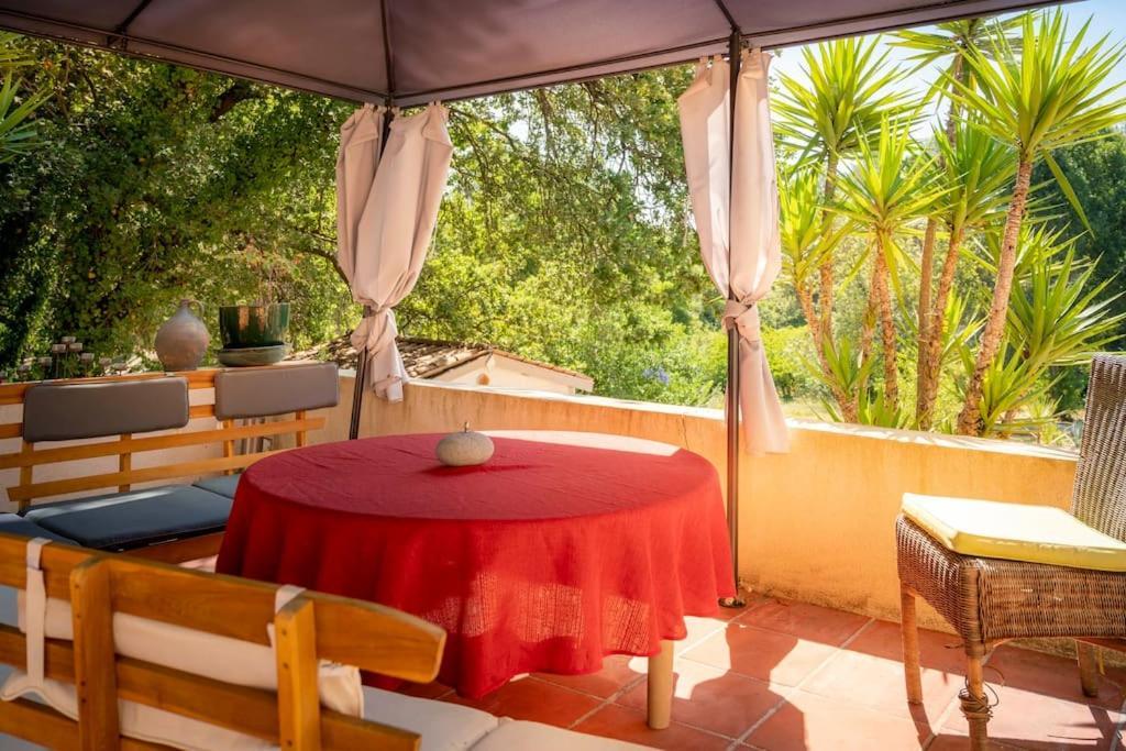 Villa Rhea Roquebrune-sur Argens Exterior foto